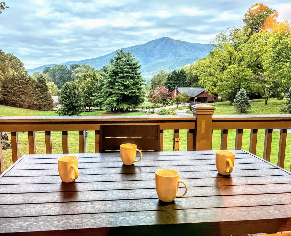 Ole Smoky Bnb - Game Room, Hot Tub, Mtn Views! Pigeon Forge Exterior photo